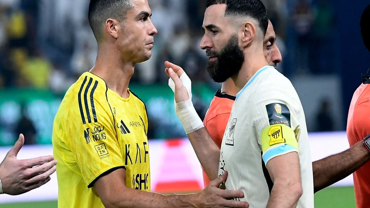 قائمة مثيرة.. 7 أسماء بارزة في التشكيلة المثالية للاعبين الأحرار 2026